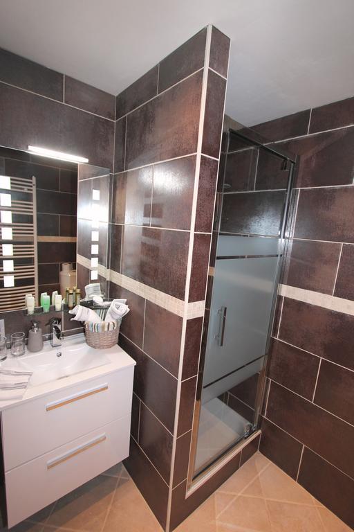 Moonlight Relax Apartment Ieper Bilik gambar